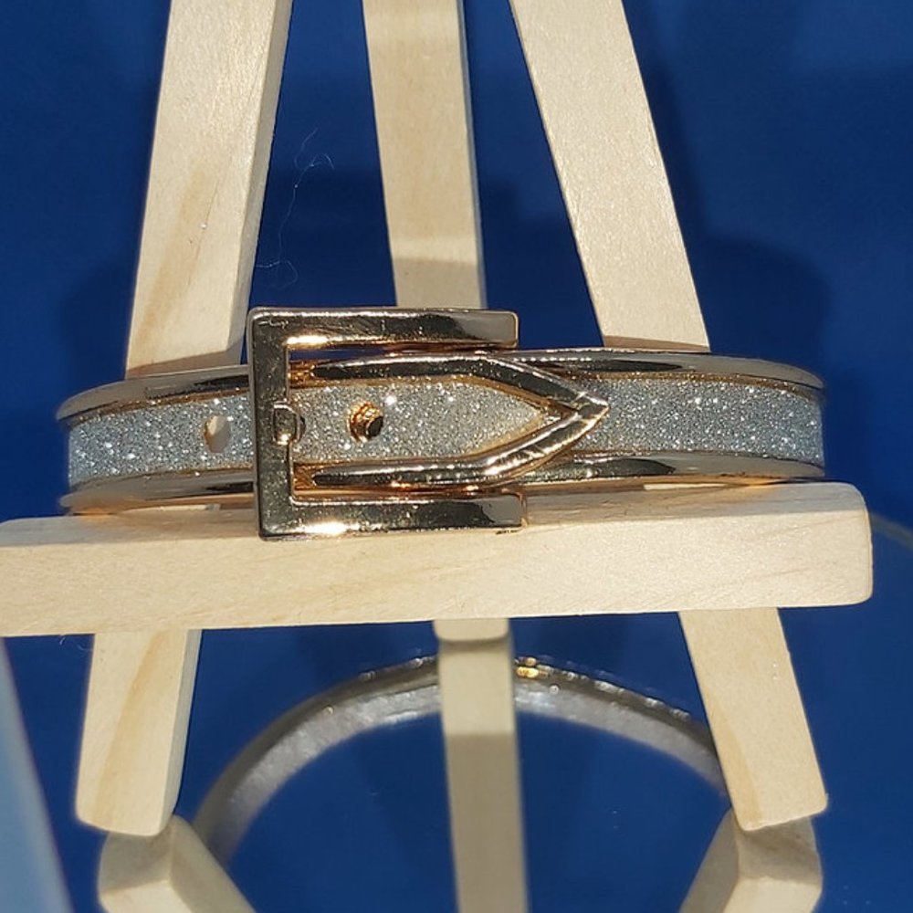 Belt Bangle